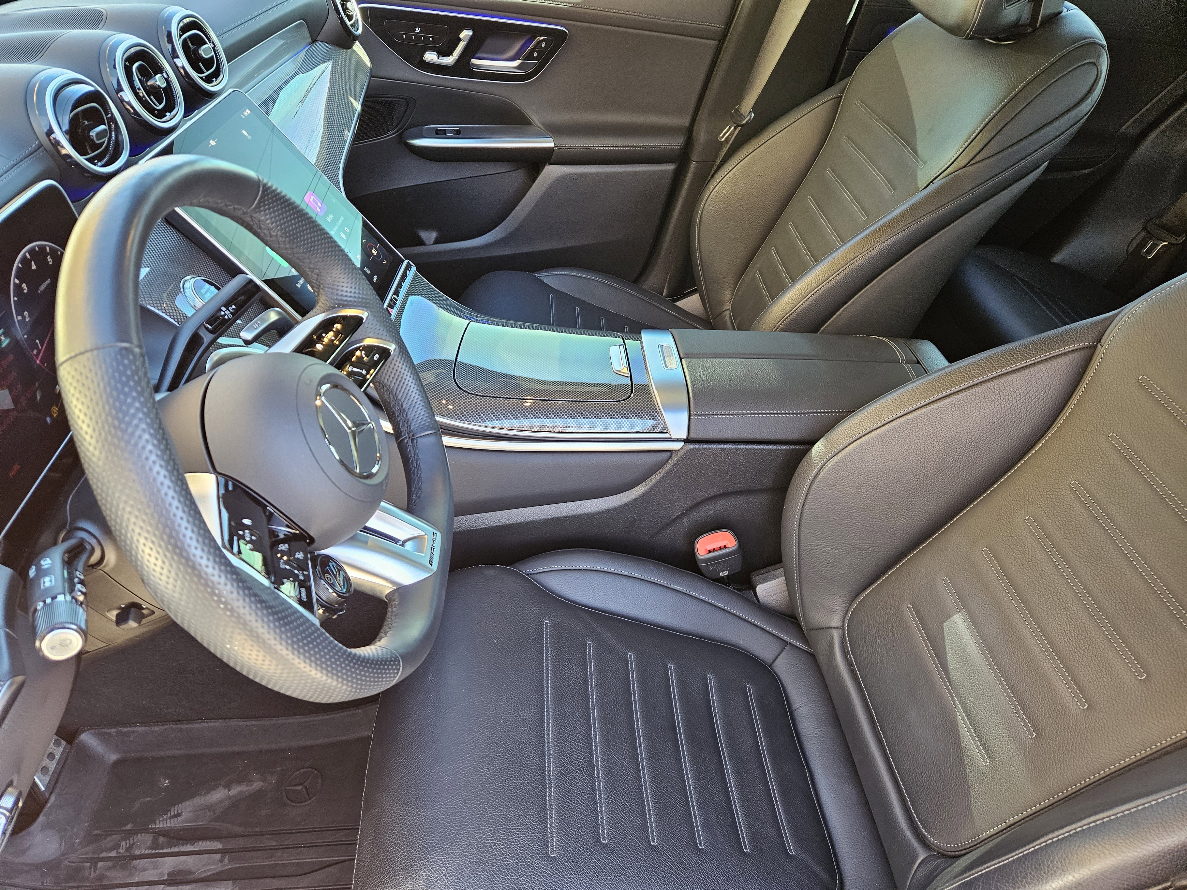 Used 2025 Mercedes-Benz GLC 43 AMG 4MATIC image 13