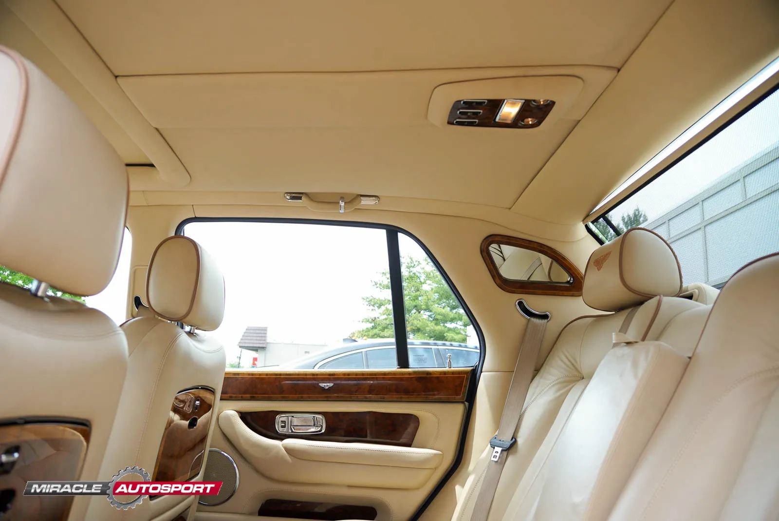 Used 2005 Bentley Arnage RL RWD image 26