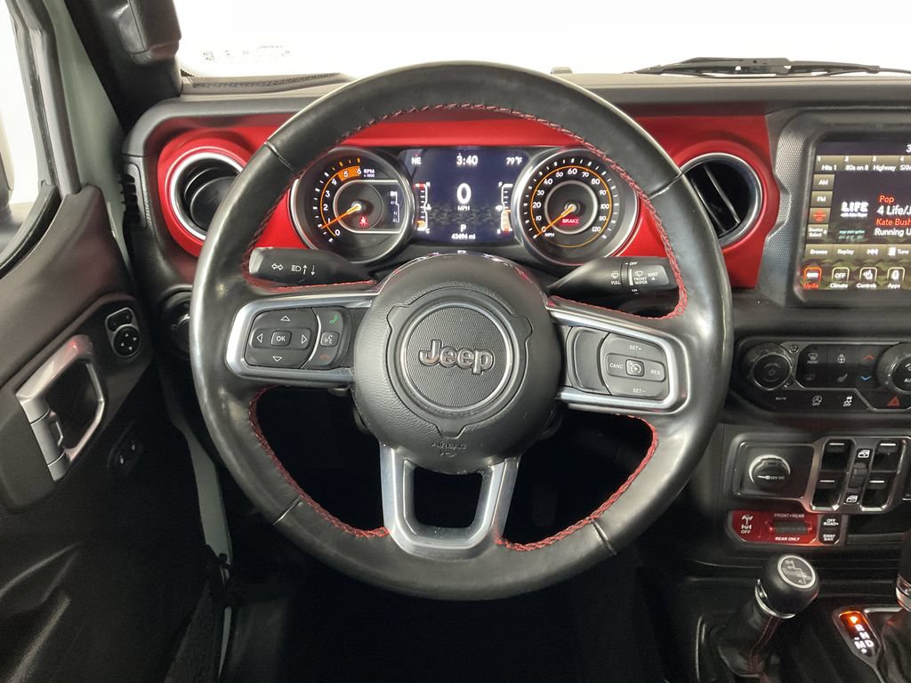 Used 2023 Jeep Wrangler Unlimited Rubicon w/ Cold Weather Group AWD/4WD image 12