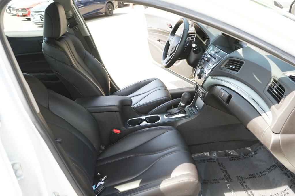 Used 2019 Acura ILX FWD image 29