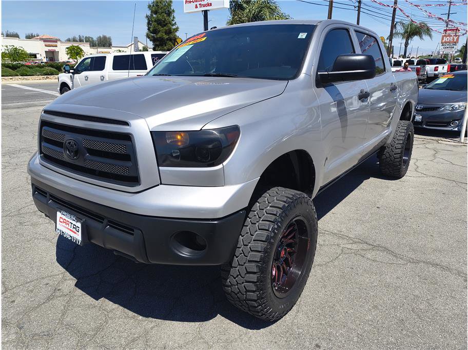 Used 2013 Toyota Tundra 2WD CrewMax w/ Tow Pkg image 18