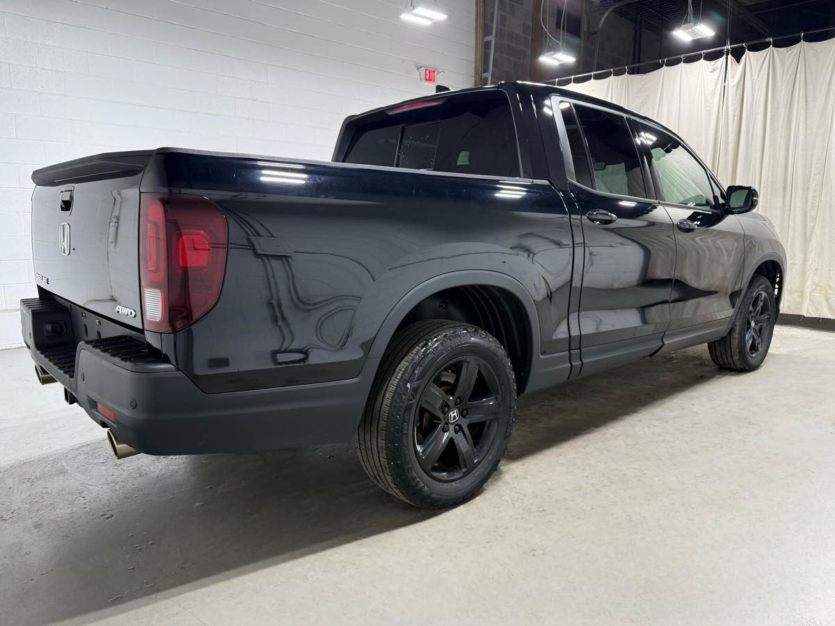 Used 2023 Honda Ridgeline Black Edition image 4