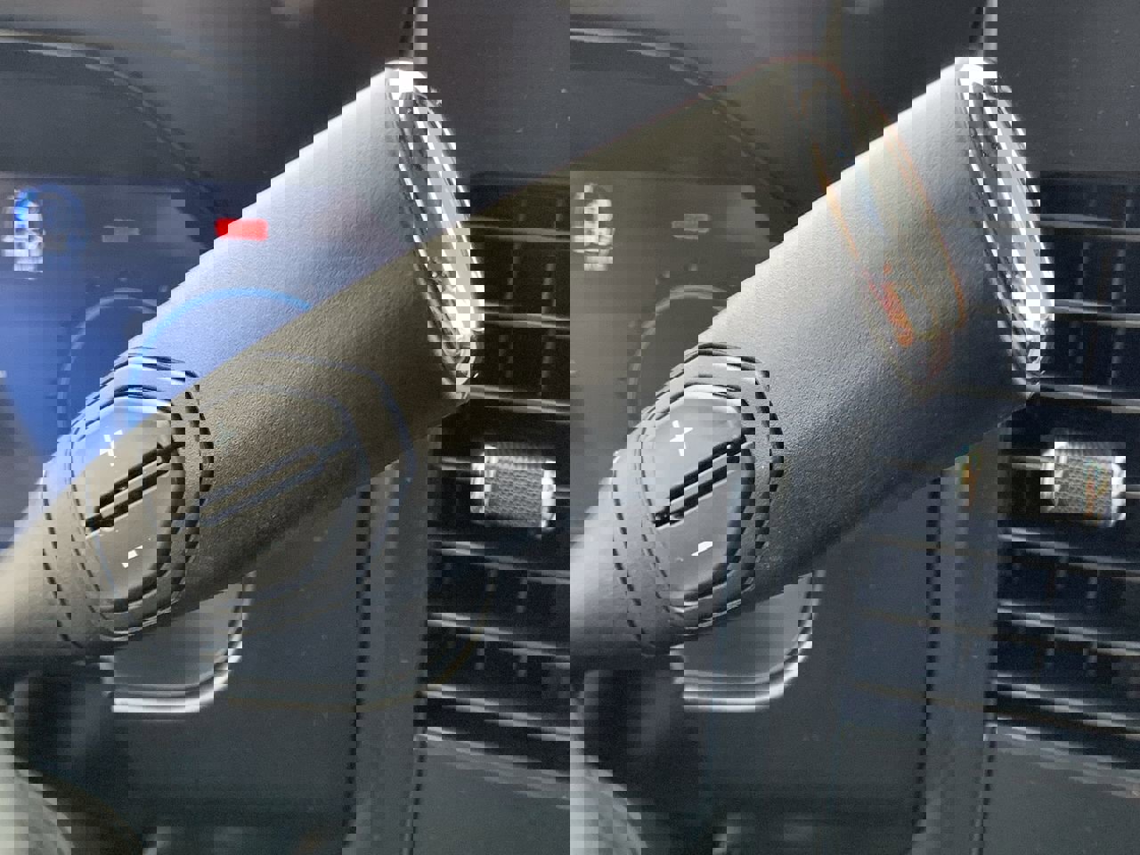 New 2026 Ford F250 Lariat w/ FX4 Off-Road Package image 39