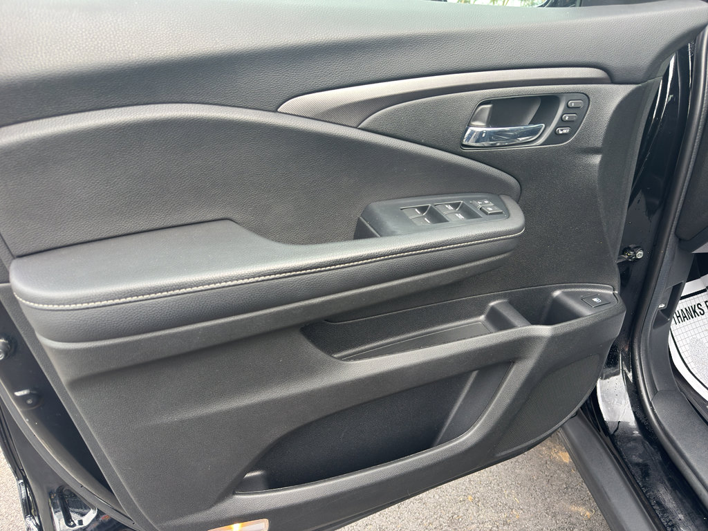 Used 2023 Honda Ridgeline RTL-E image 6