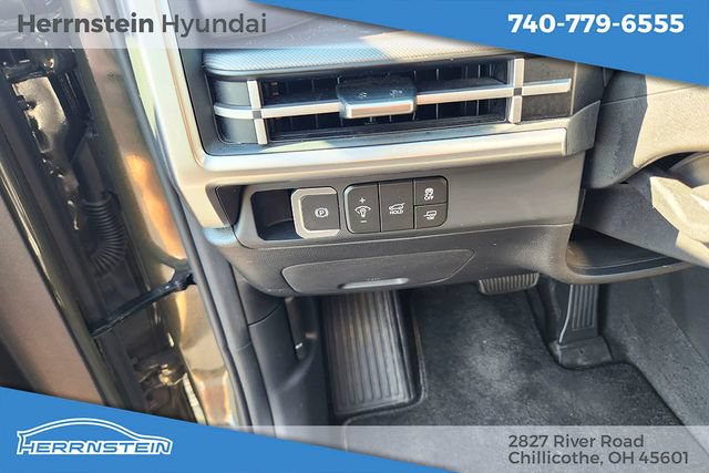 Used 2024 Hyundai Santa Fe XRT AWD/4WD image 16