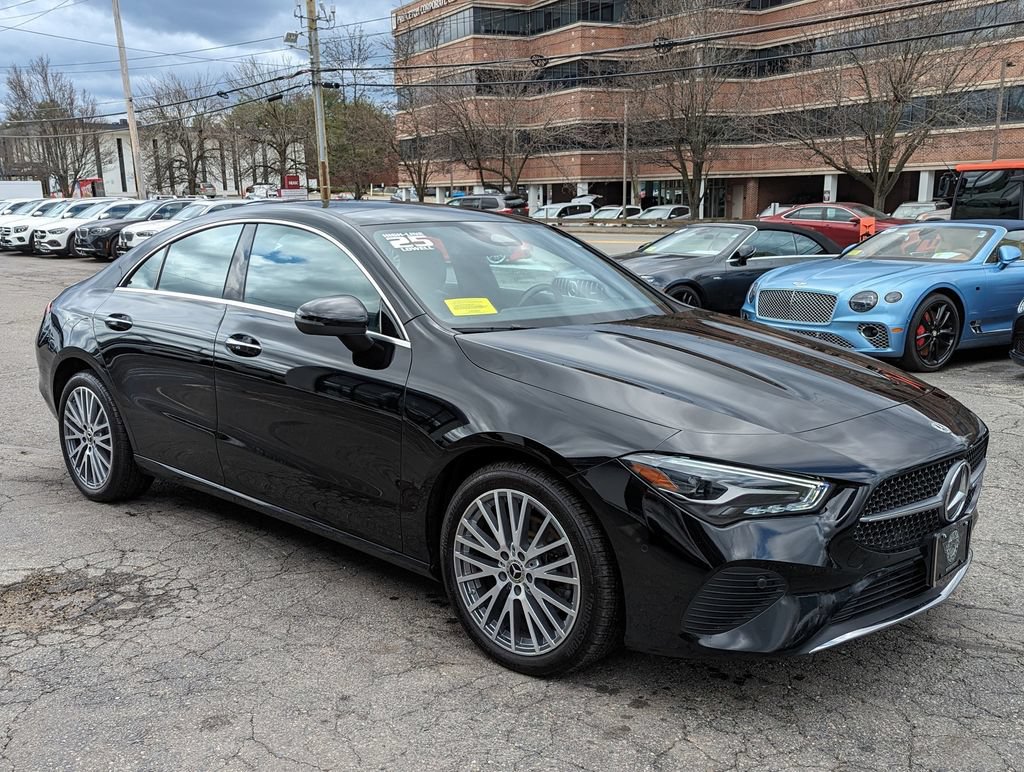Used 2025 Mercedes-Benz CLA 250 4MATIC image 5
