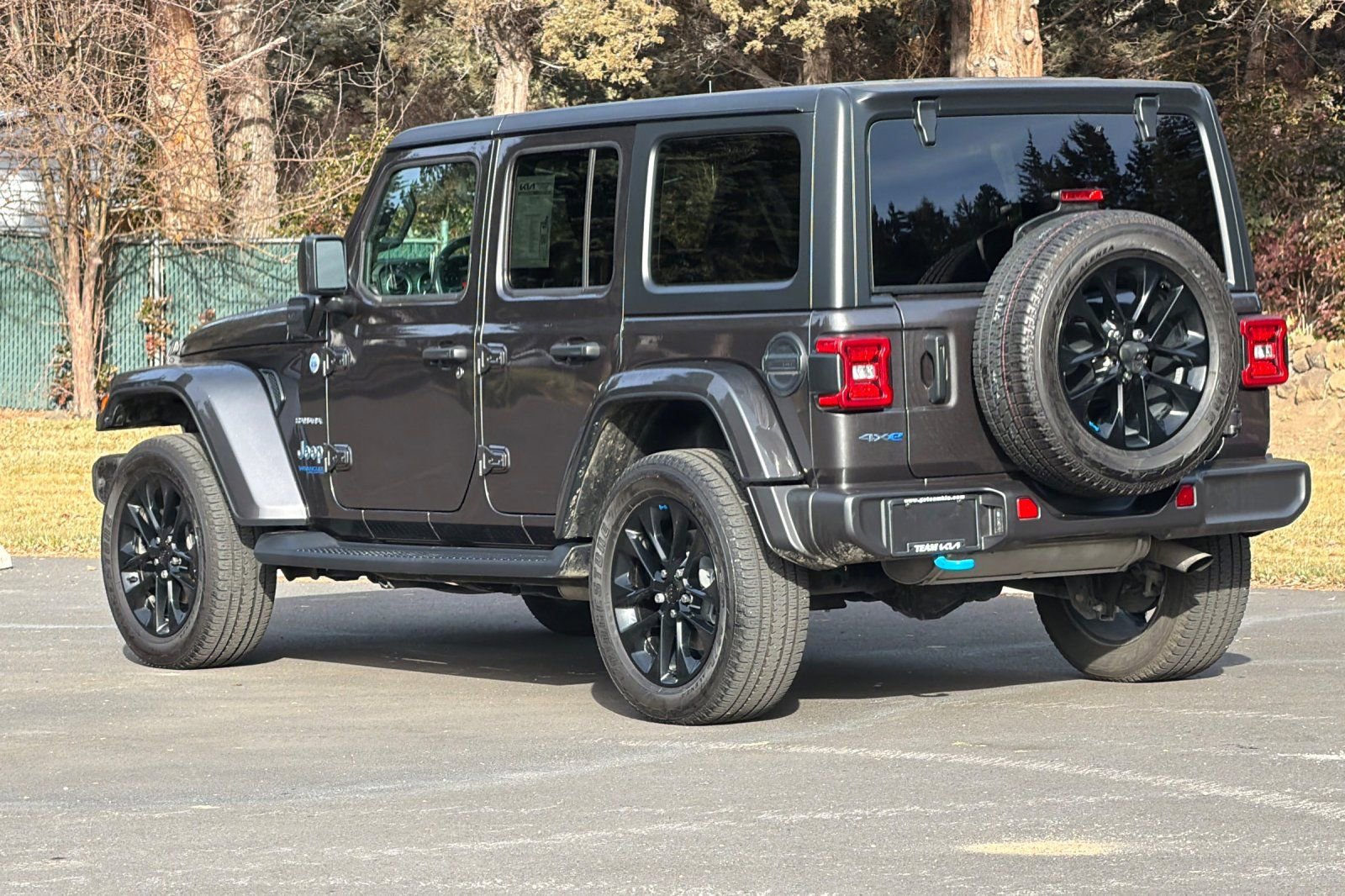 Used 2022 Jeep Wrangler Unlimited Sahara image 6