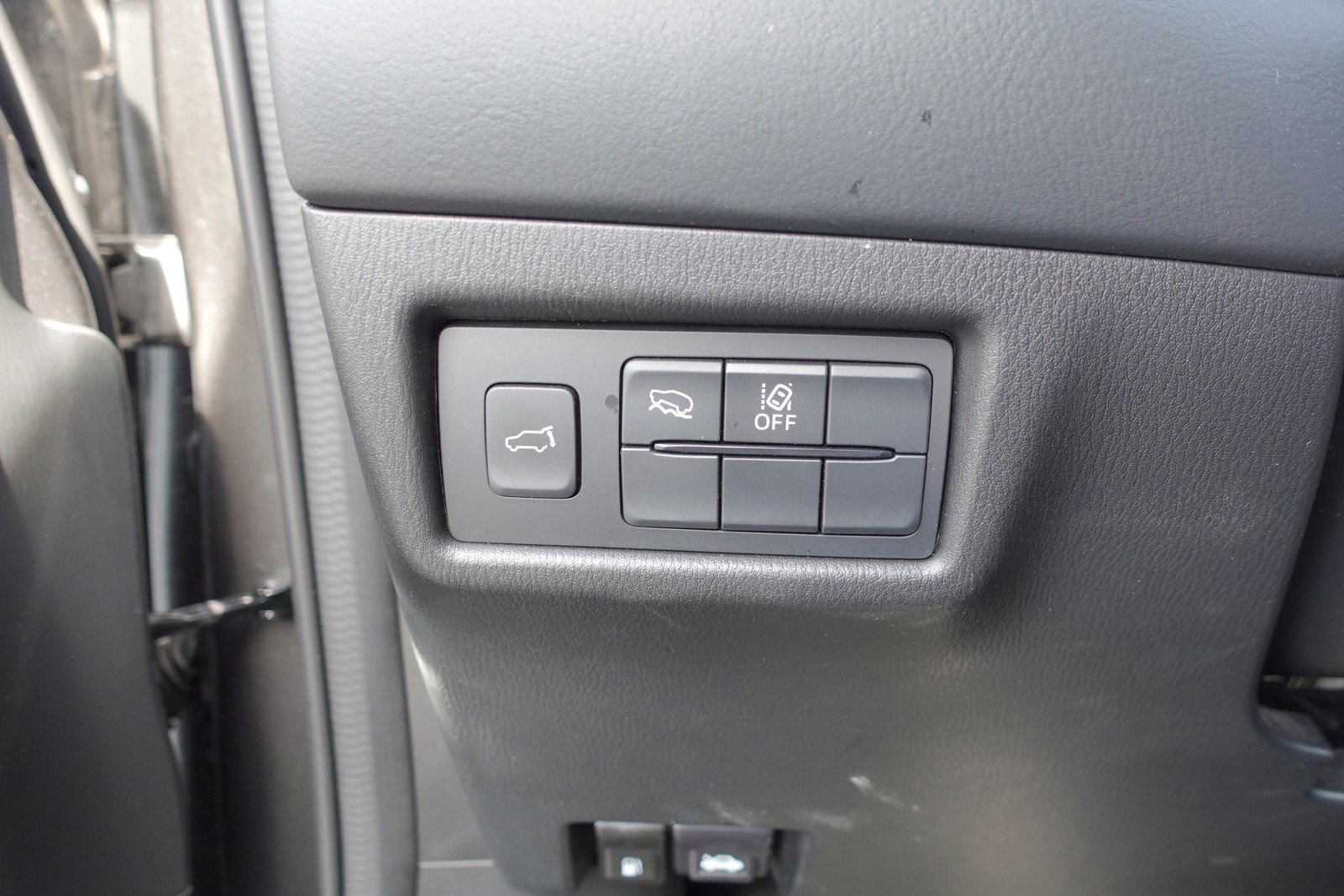 Used 2025 MAZDA CX-5 AWD 2.5 S w/ Preferred Package image 12