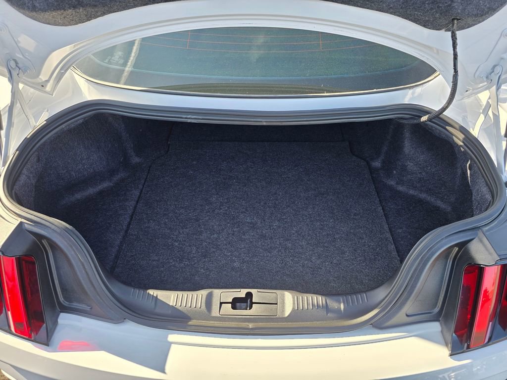 Used 2016 Ford Mustang GT w/ Black Accent Package image 33