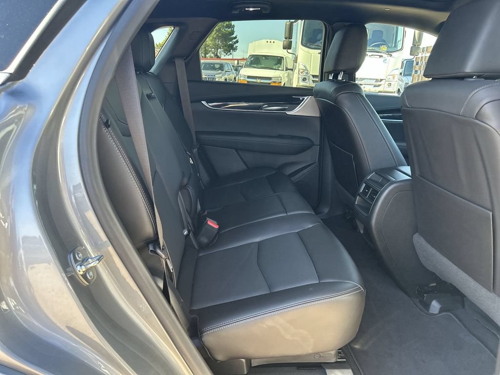 Certified 2025 Cadillac XT5 Premium Luxury AWD/4WD image 25