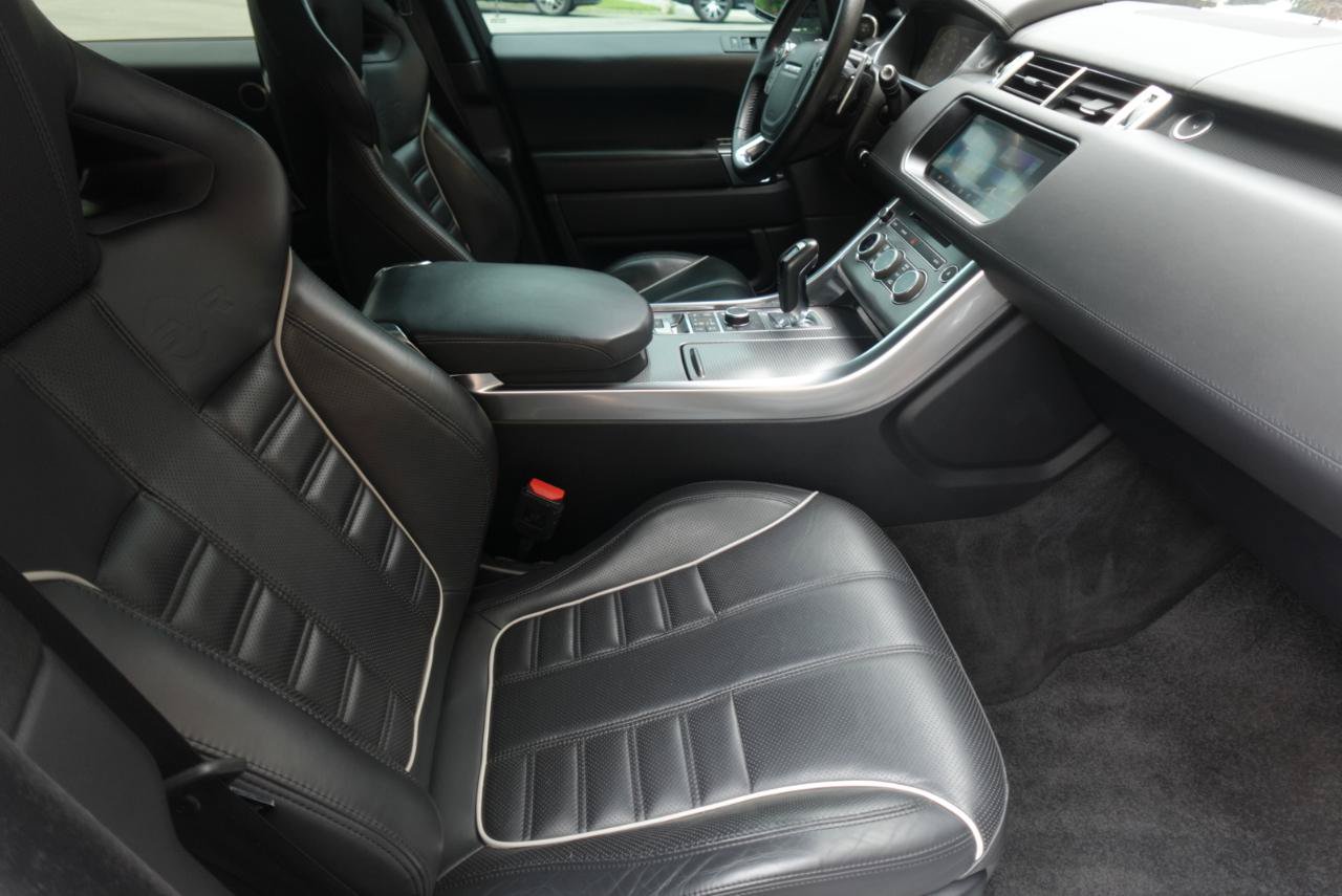 Used 2017 Land Rover Range Rover Sport SVR AWD/4WD image 9