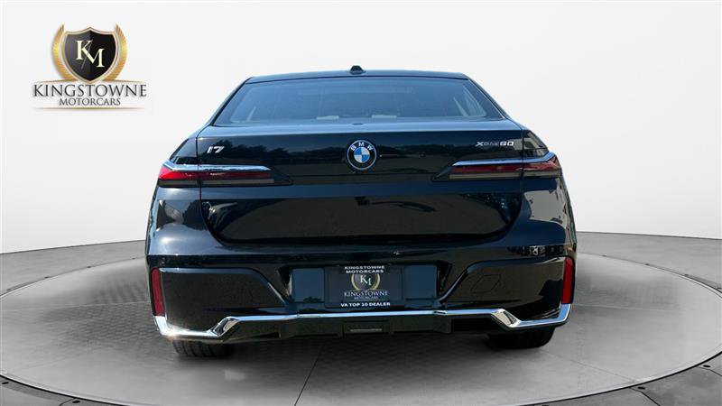 Used 2023 BMW i7 xDrive60 AWD/4WD image 4
