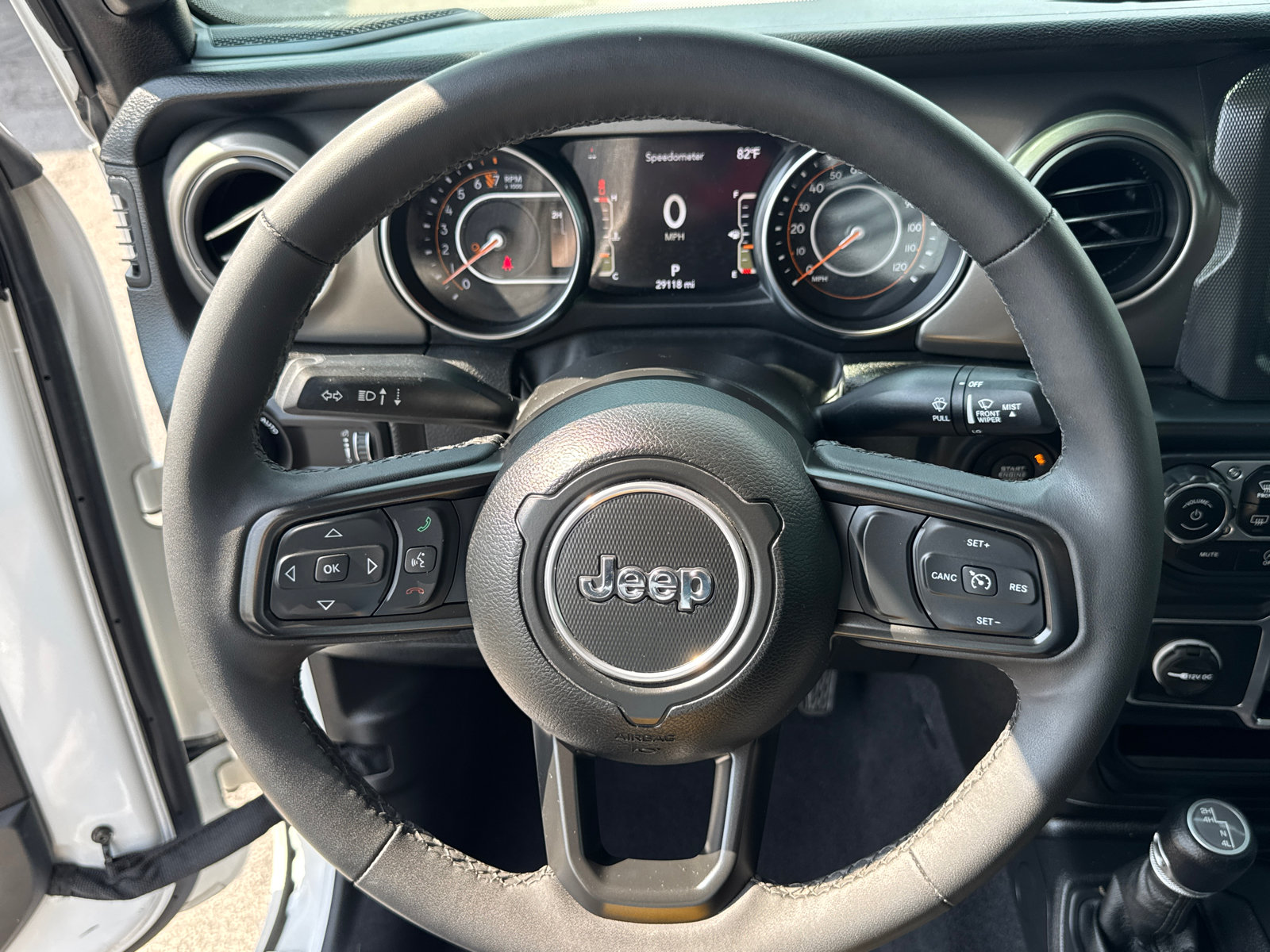 Used 2023 Jeep Gladiator Sport AWD/4WD image 15