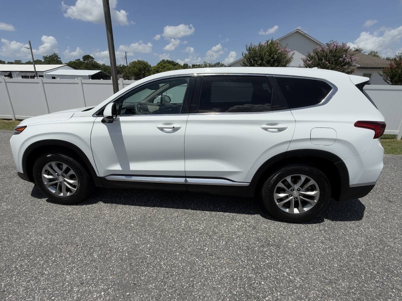 Used 2020 Hyundai Santa Fe SEL FWD image 8