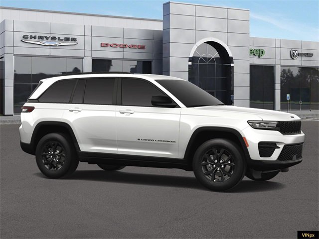 New 2025 Jeep Grand Cherokee Laredo image 10