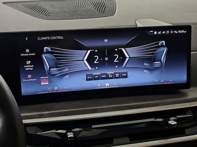 Used 2024 BMW X5 xDrive40i w/ Parking Assistance Package image 16