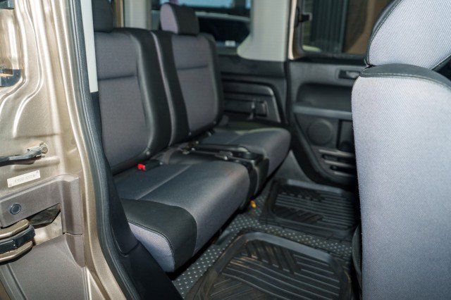 Used 2004 Honda Element EX image 19
