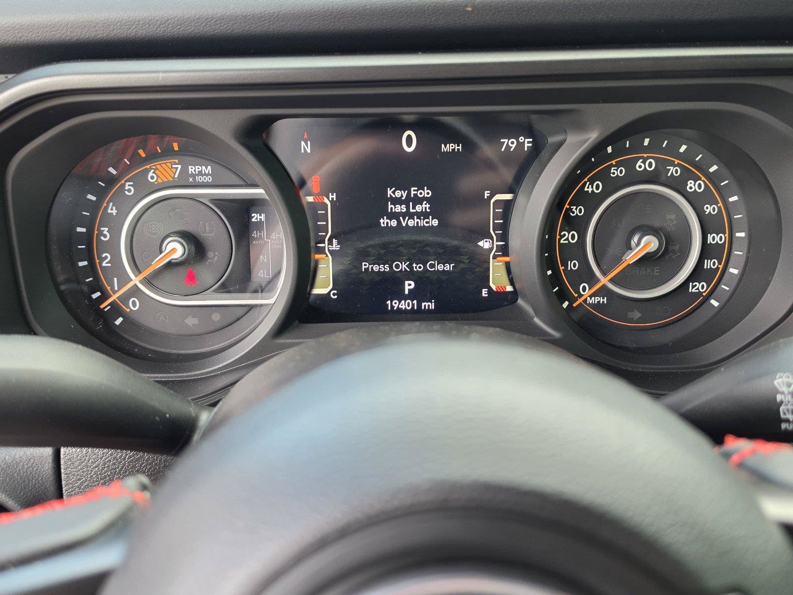 Used 2024 Jeep Wrangler Unlimited Rubicon AWD/4WD image 15