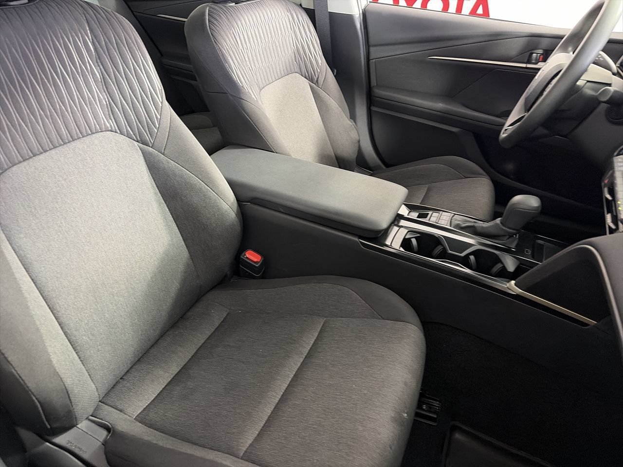 Used 2026 Toyota Camry LE FWD image 23