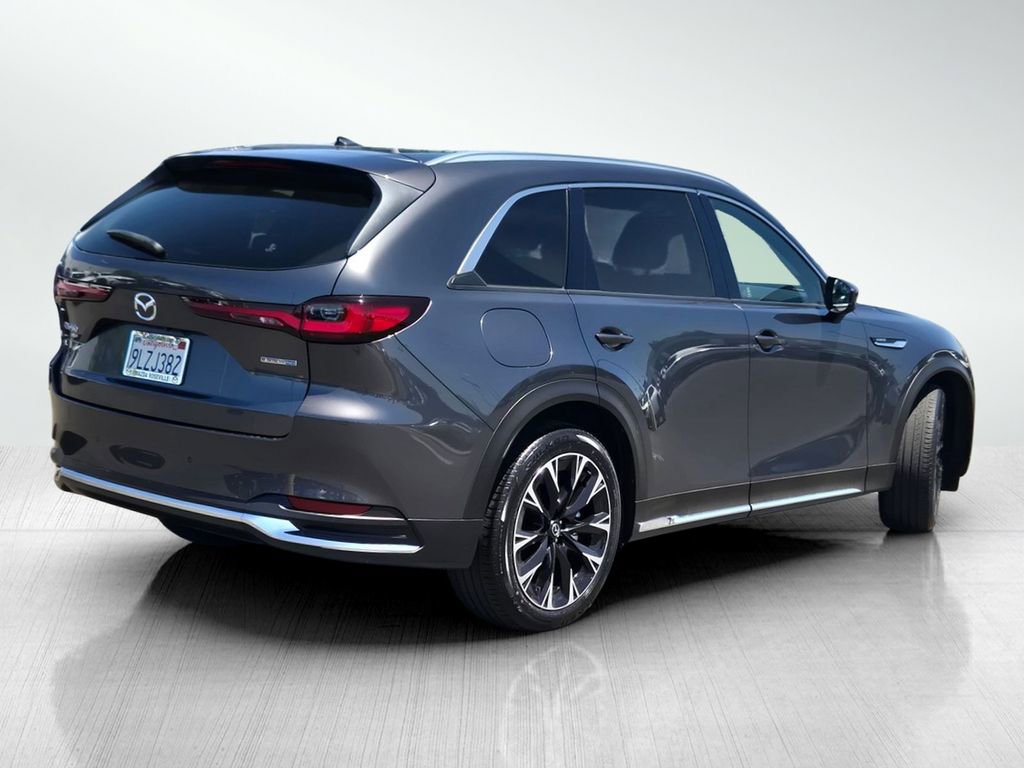 Certified 2024 MAZDA CX-90 Plug-In Hybrid w/ Premium Pkg AWD/4WD image 4