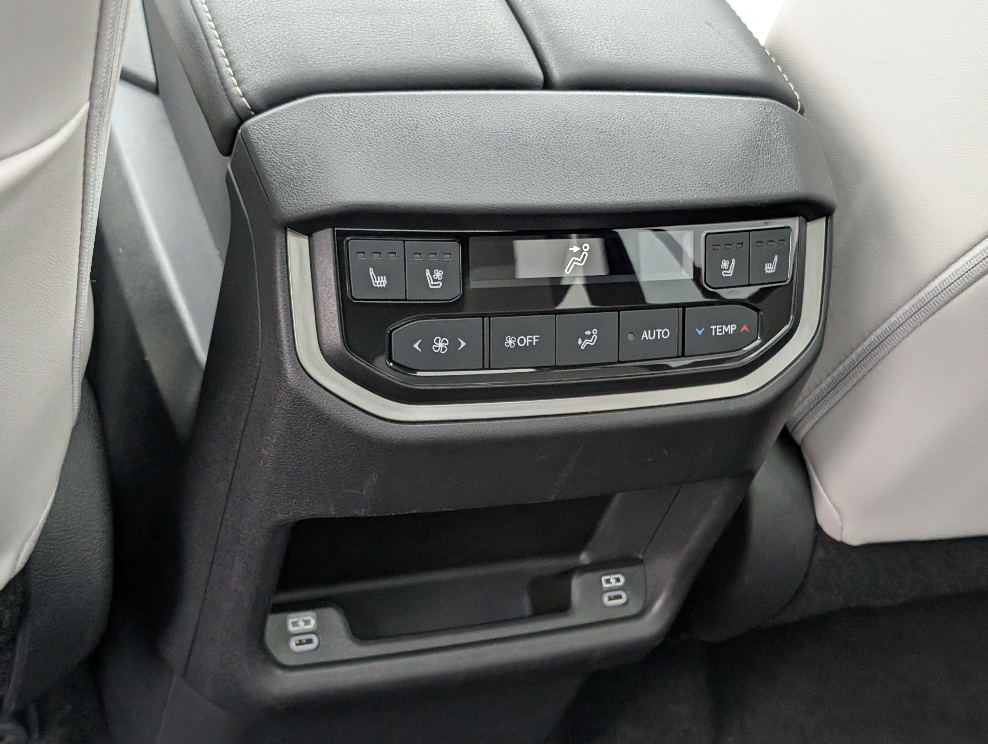 Used 2025 Lexus TX 350 FWD w/ Technology Package image 18