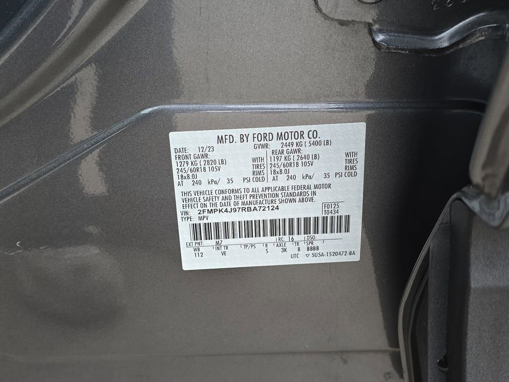 Used 2024 Ford Edge SEL image 38