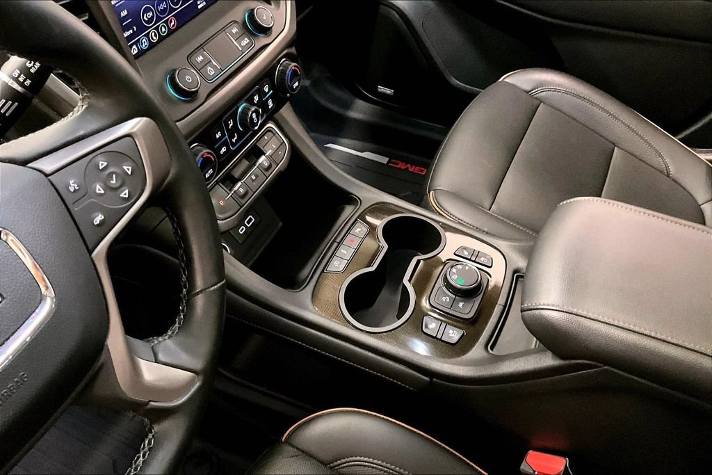 Used 2023 GMC Acadia AT4 w/ Technology Package AWD/4WD image 18