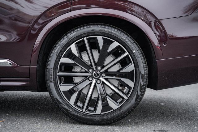 New 2026 Volvo XC90 B6 Ultra w/ Protection Package Premier AWD/4WD image 18