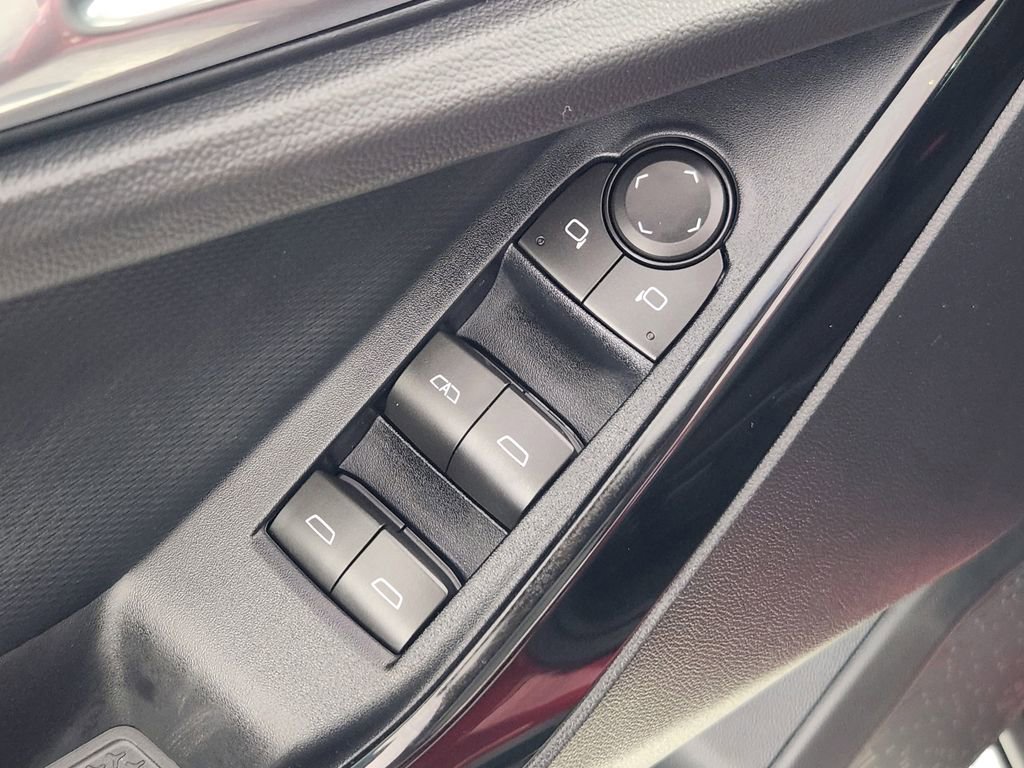 New 2026 Chevrolet Equinox LT w/ Safety and Technology Package FWD image 24