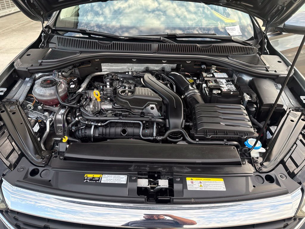Used 2024 Volkswagen Jetta SE FWD image 30