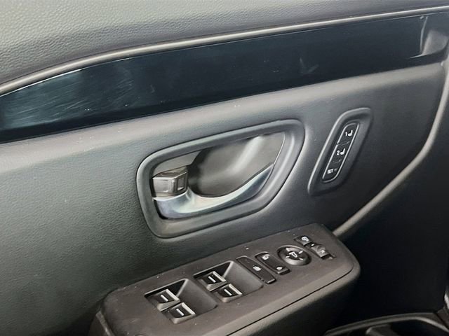 Used 2025 Honda Pilot TrailSport image 17