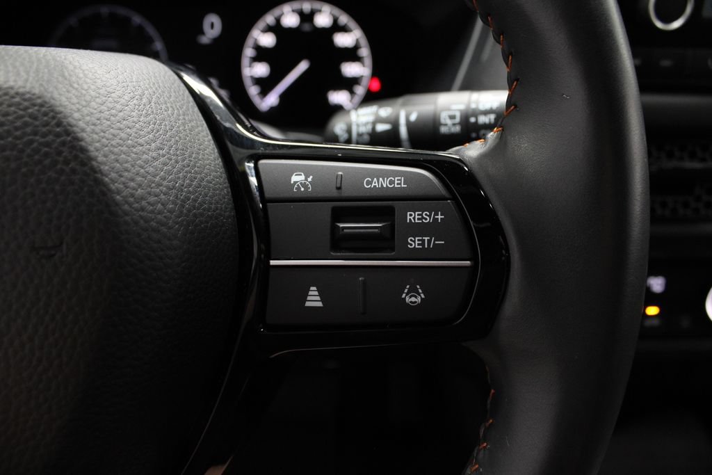 Used 2025 Honda HR-V Sport image 27