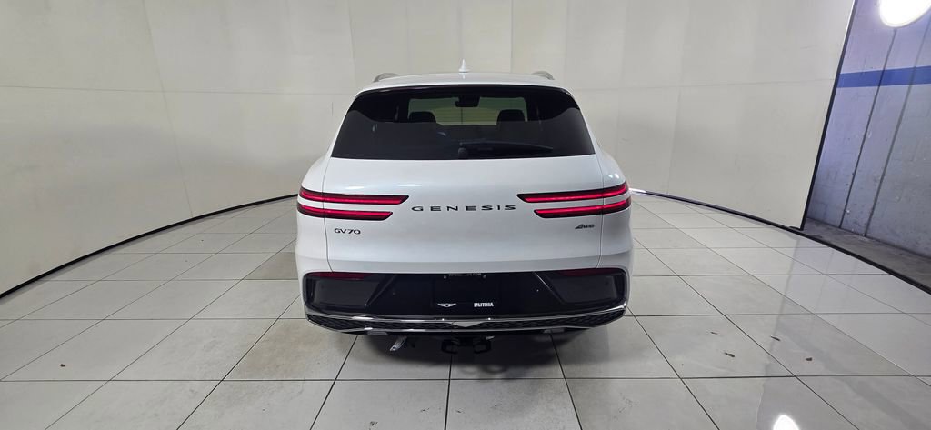 New 2026 Genesis GV70 2.5T Advanced w/ G1 Accessory Package AWD/4WD image 5