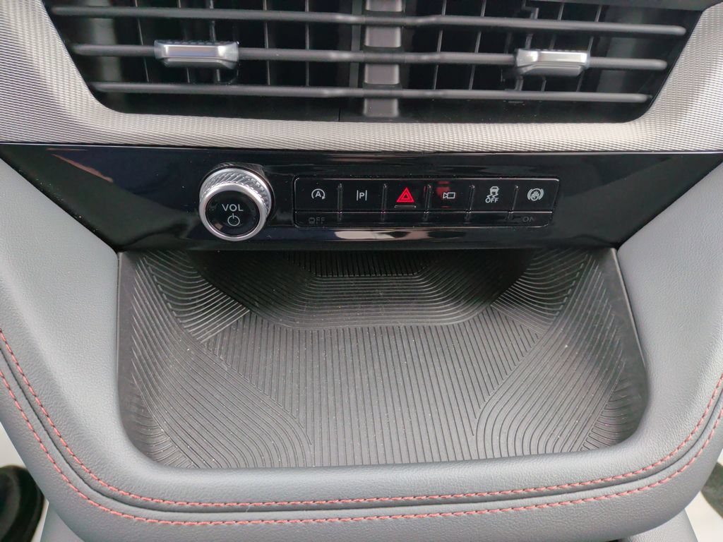 New 2026 Ford Explorer Active AWD/4WD image 21