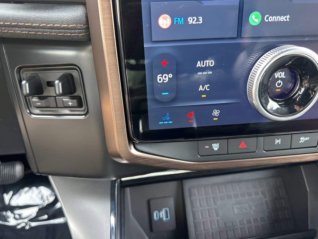 Used 2022 Ford F150 Lightning Lariat w/ Equipment Group 511A High image 24