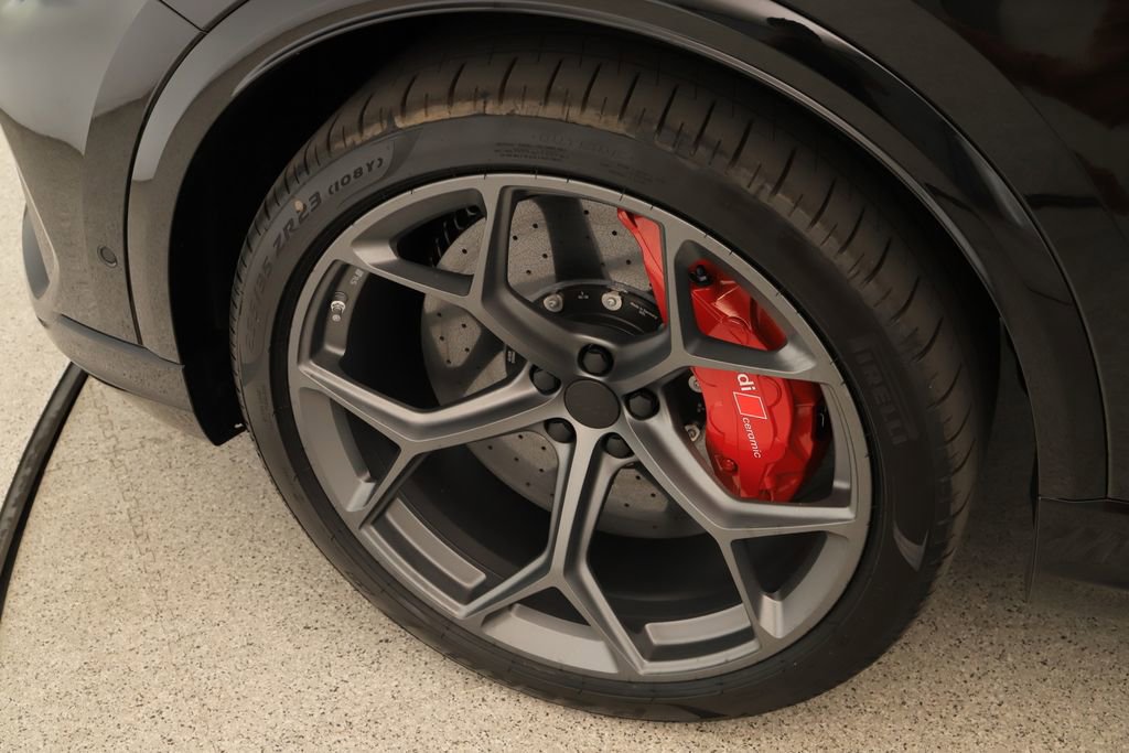 New 2026 Audi RS Q8 performance AWD/4WD image 30