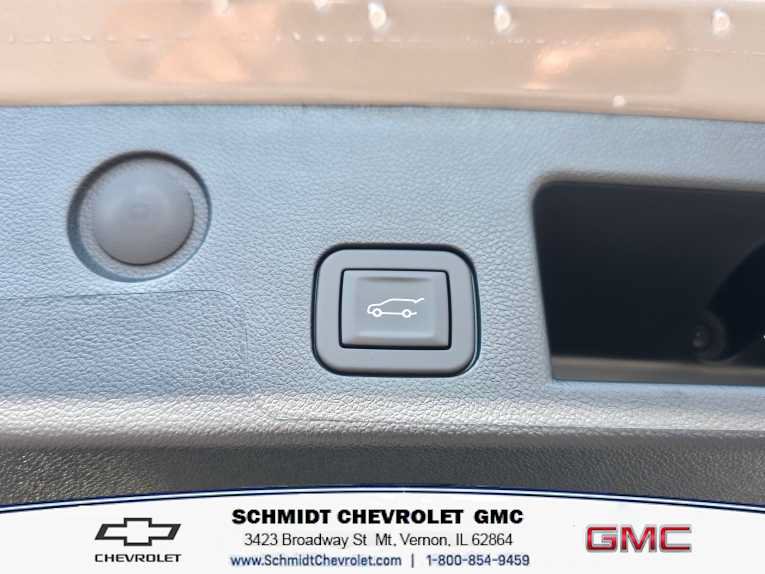 New 2027 GMC Terrain Elevation w/ Elevation Premium Package AWD/4WD image 10