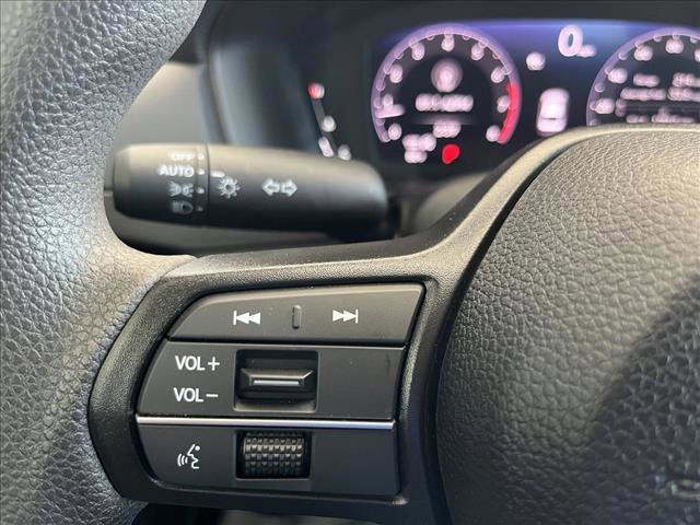 Used 2025 Honda Accord SE image 18