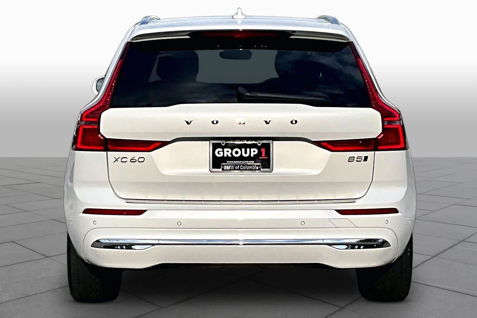 Used 2023 Volvo XC60 B5 Plus w/ Climate Package AWD/4WD image 4