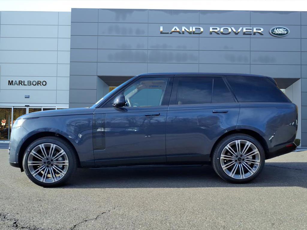 New 2026 Land Rover Range Rover SE image 6