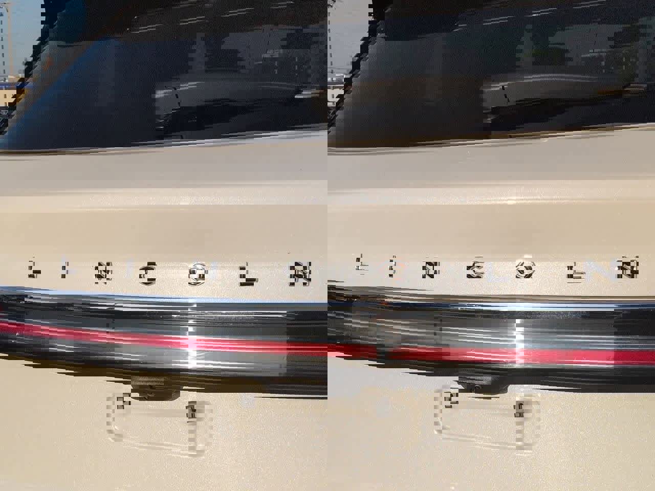 Used 2023 Lincoln Nautilus Black Label w/ Cargo Utility Package image 11