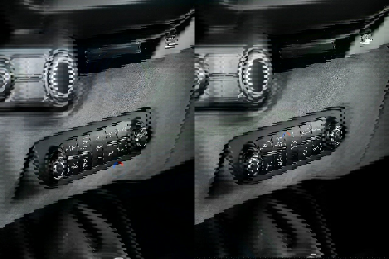 Used 2018 Ferrari 812 Superfast RWD image 33