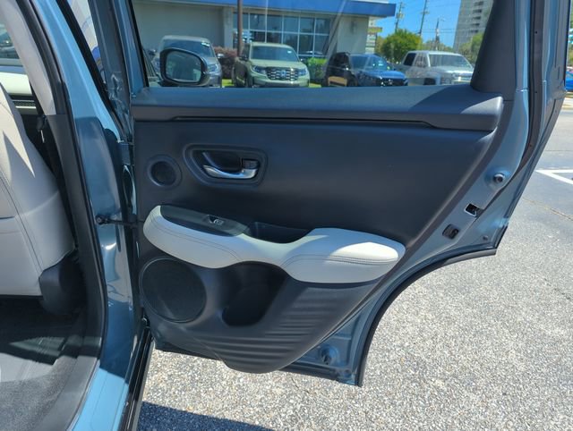 Used 2023 Honda HR-V EX-L image 31