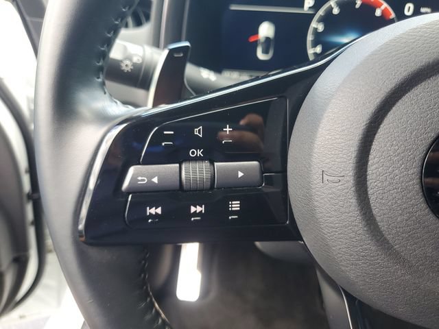 Used 2024 Nissan Z Performance w/ Floor Mat Package RWD image 13