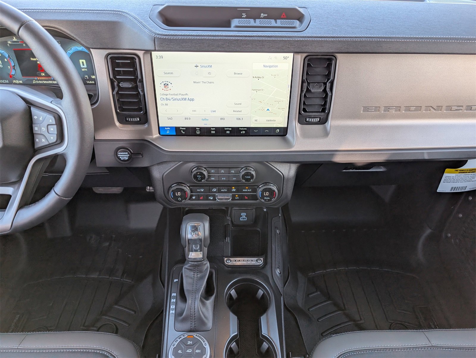 New 2025 Ford Bronco Outer Banks image 7