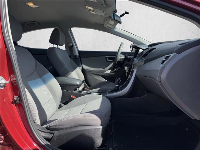 Used 2016 Hyundai Elantra SE image 17