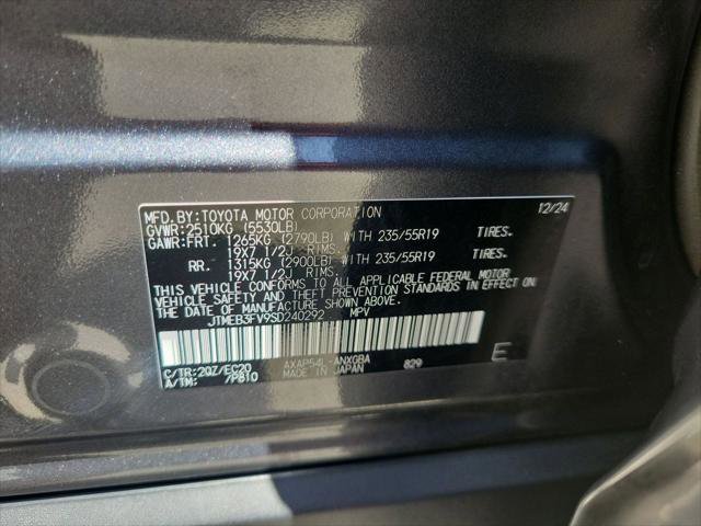 Certified 2025 Toyota RAV4 XSE AWD/4WD image 41