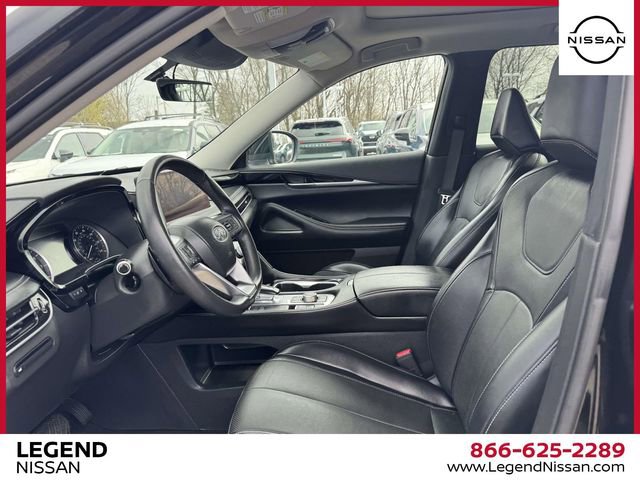 Used 2023 INFINITI QX60 Pure image 17