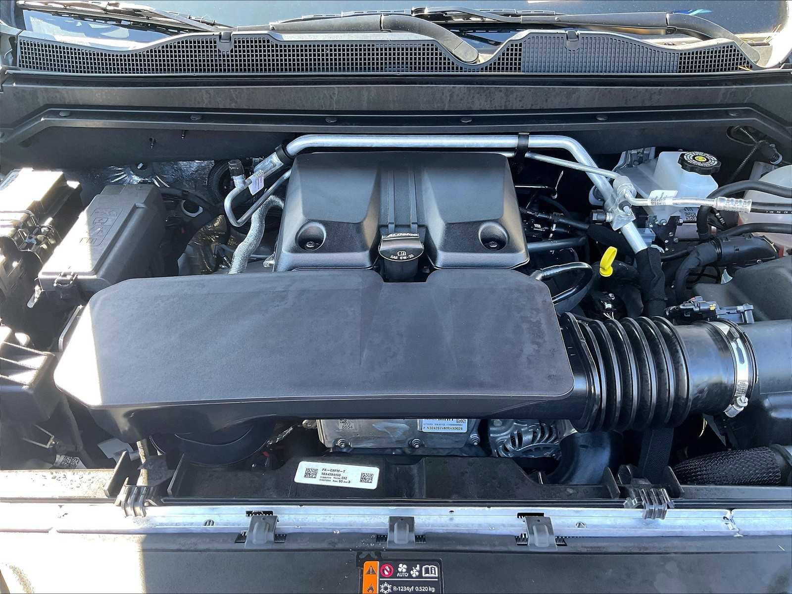 Used 2024 Chevrolet Colorado Trail Boss image 34