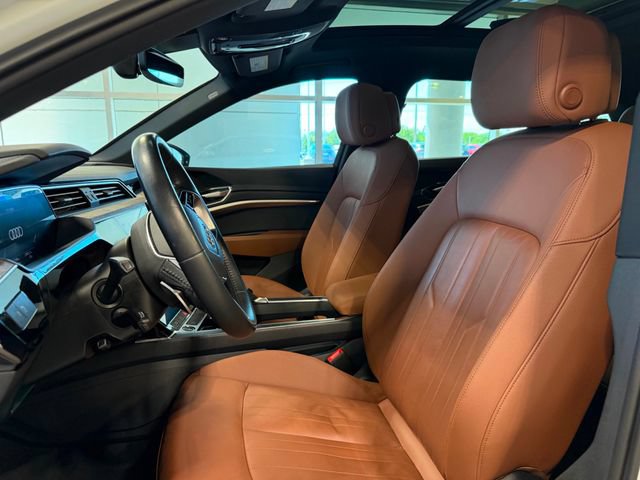 Used 2021 Audi e-tron Premium w/ Convenience Plus Package AWD/4WD image 20